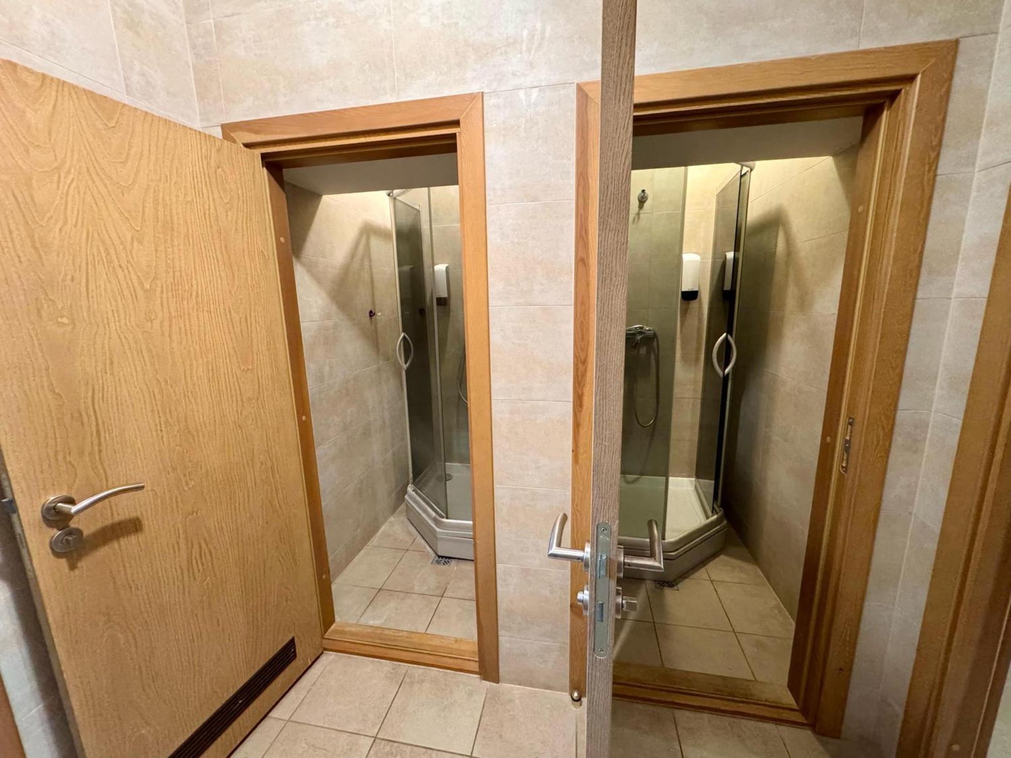 Sajutu Parka Hostelis Валмиера Экстерьер фото